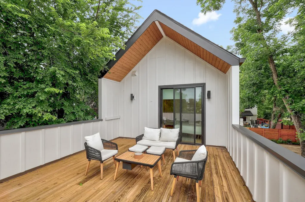 3409 Neal Street Austin TX 78702