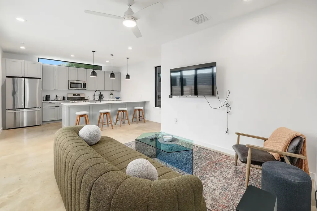 3409 Neal Street Austin TX 78702
