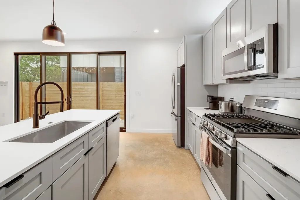 3409 Neal Street Austin TX 78702