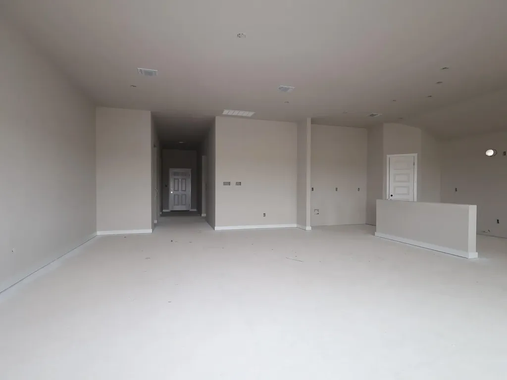 12500 Setting Peak Lane Buda TX 78610