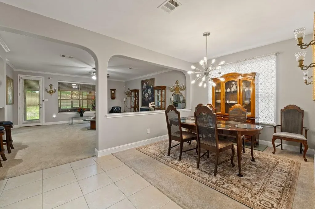 10800 Desert Willow Loop Austin TX 78748