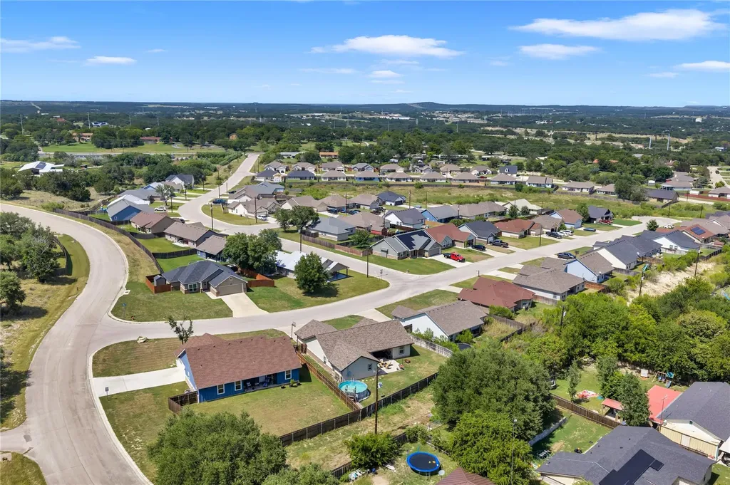 1106 Limestone Drive Lampasas TX 76550