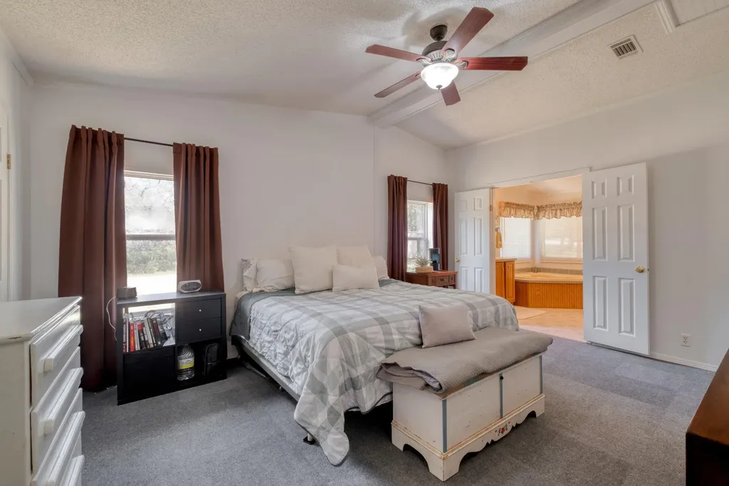 229 Green Mountain Drive Cedar Creek TX 78612
