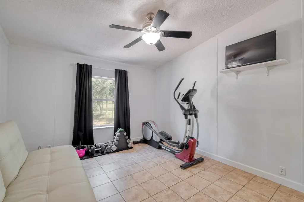 229 Green Mountain Drive Cedar Creek TX 78612