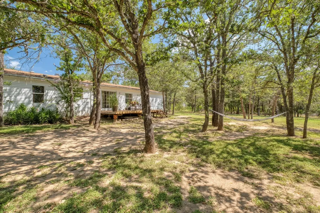 229 Green Mountain Drive Cedar Creek TX 78612