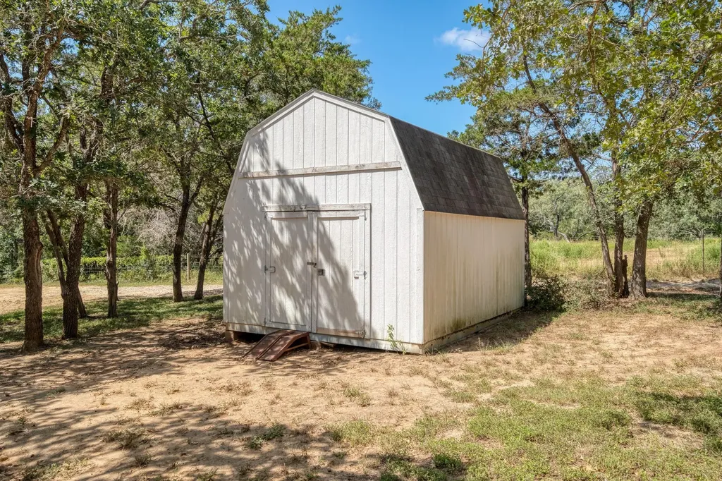 229 Green Mountain Drive Cedar Creek TX 78612