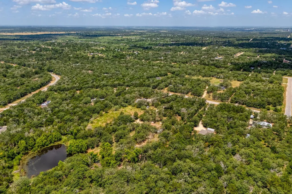 229 Green Mountain Drive Cedar Creek TX 78612