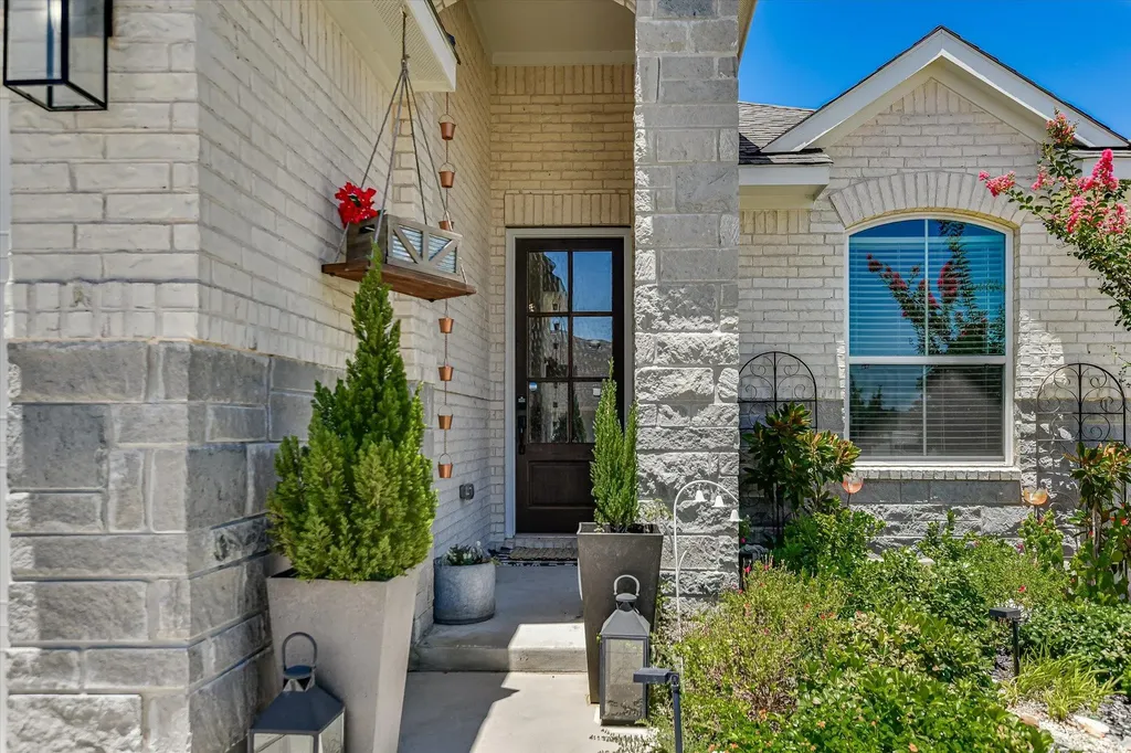 972 Leaning Oak Lane Georgetown TX 78628