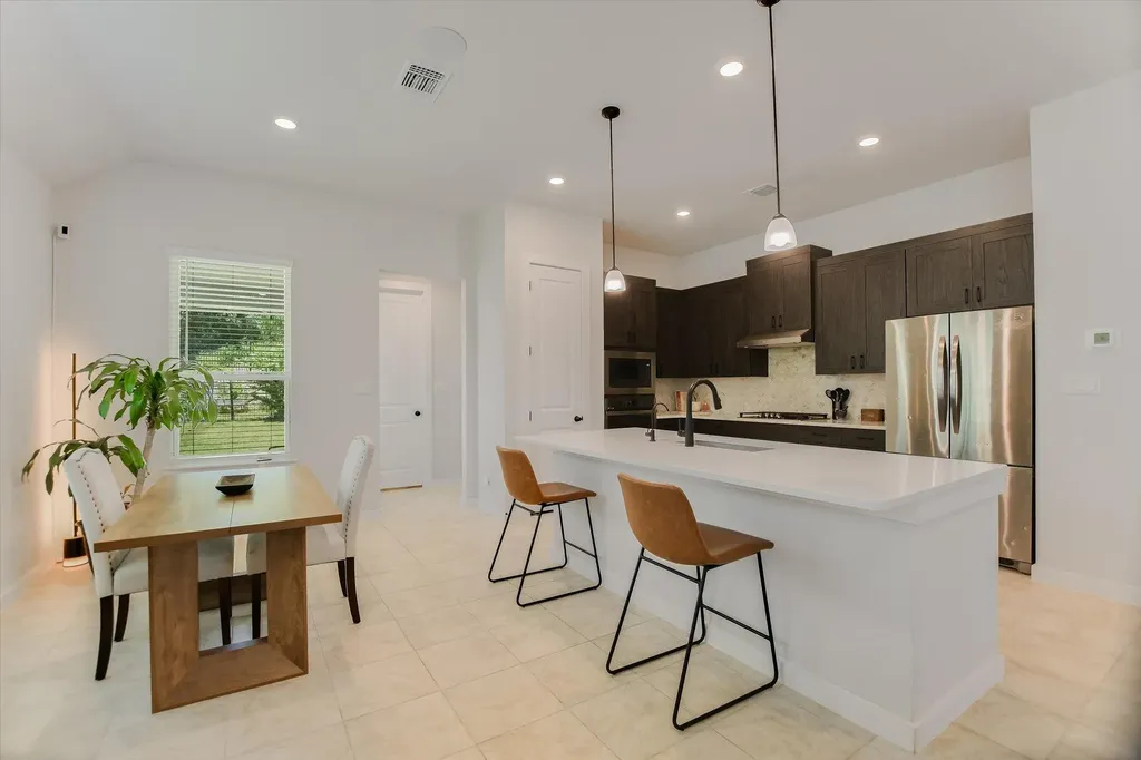 972 Leaning Oak Lane Georgetown TX 78628