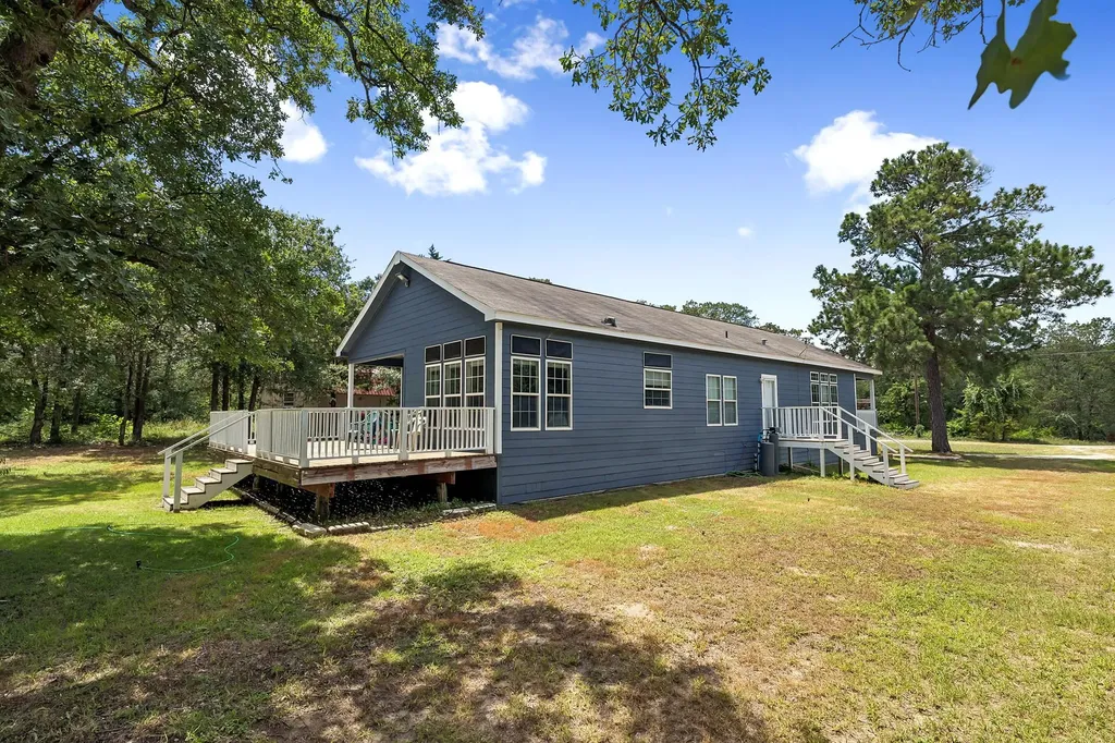 260 Dickerson Lane Elgin TX 78621