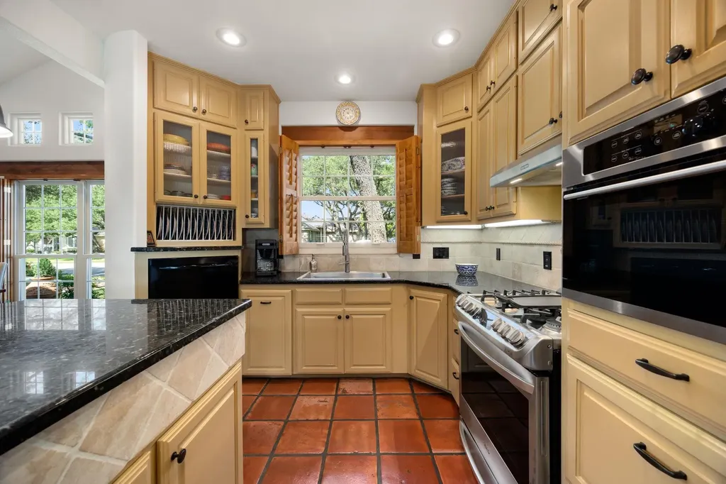 301 Riverview Drive Georgetown TX 78628