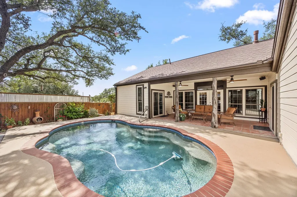 301 Riverview Drive Georgetown TX 78628
