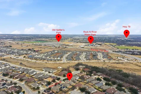 1200 Hyde Park Drive Round Rock TX 78665