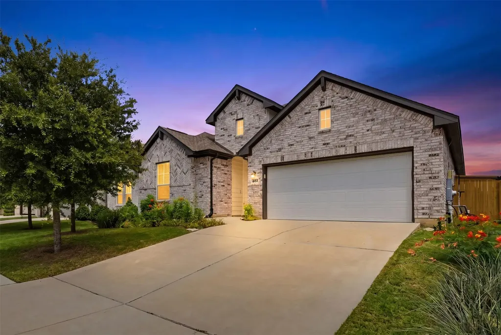 461 Coyote Creek Way Kyle TX 78640