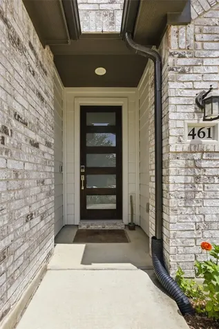 461 Coyote Creek Way Kyle TX 78640