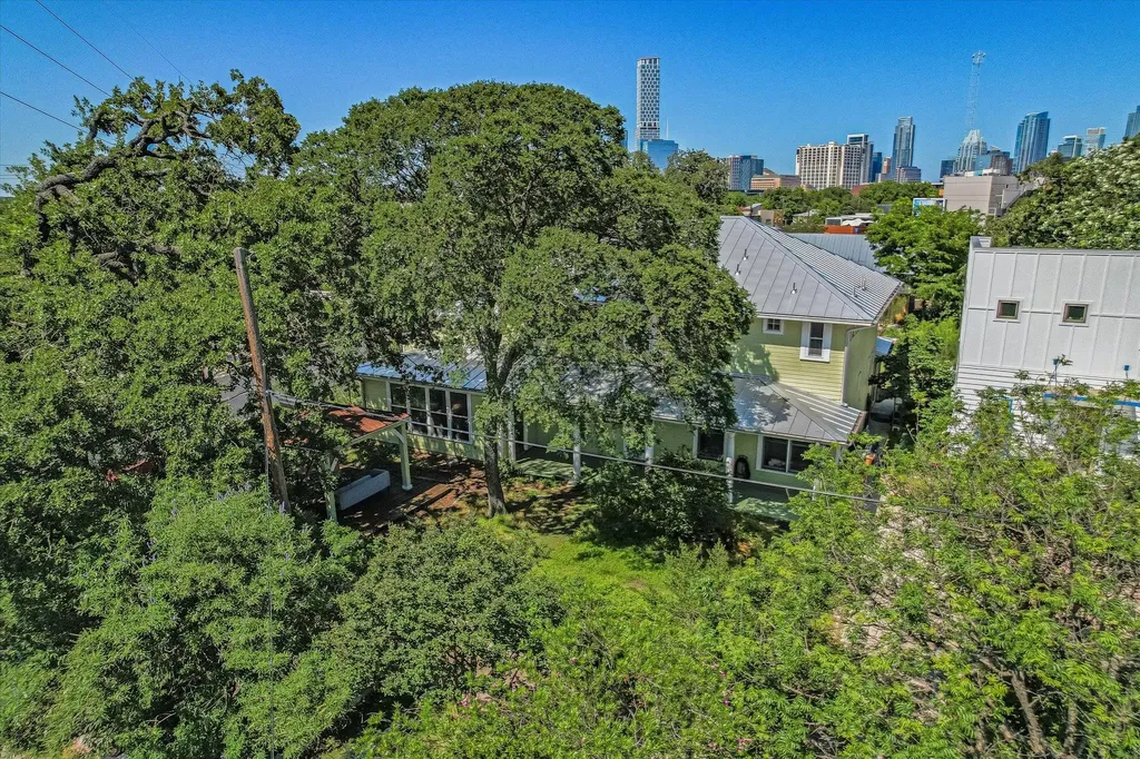 1150 San Bernard Street Austin TX 78702