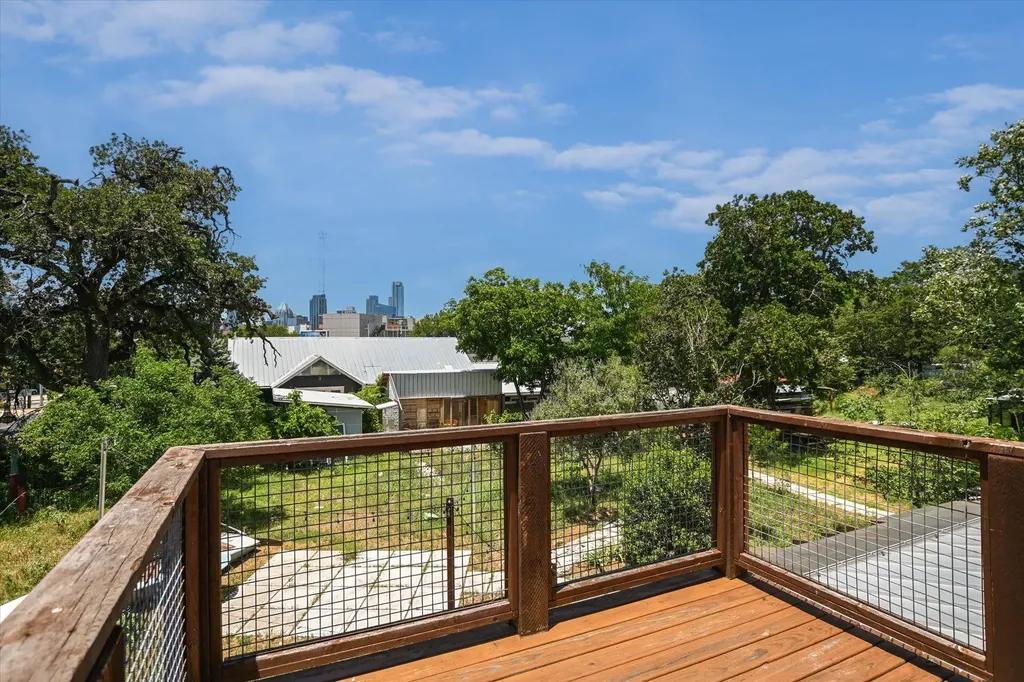 1150 San Bernard Street Austin TX 78702