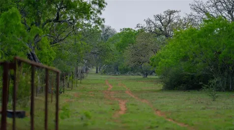 Tbd County Road 404 Floresville TX 78114