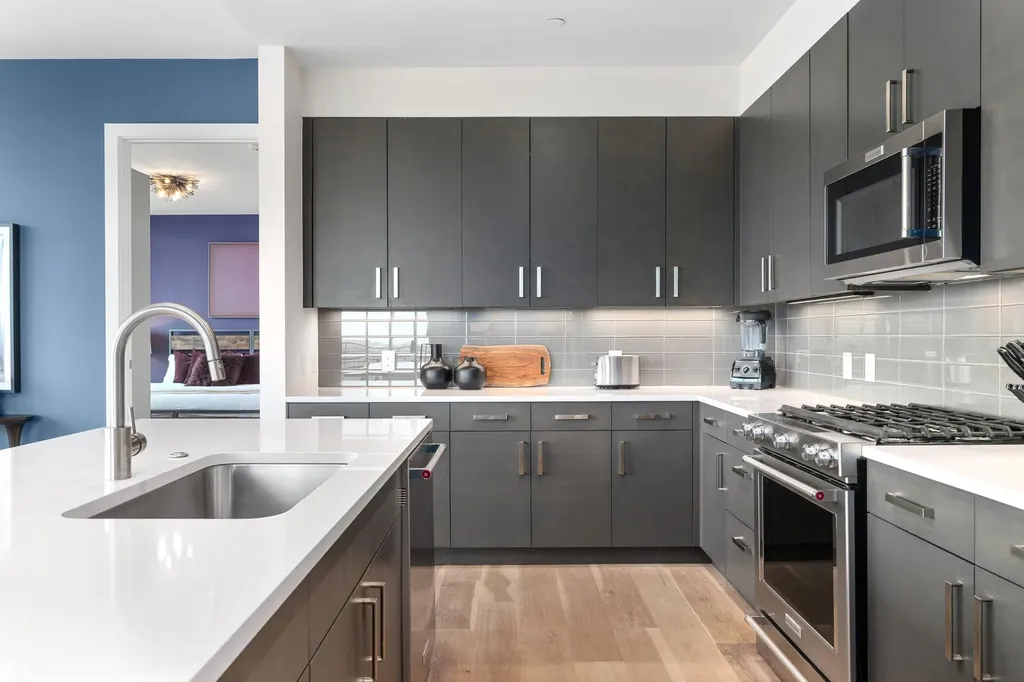 222 West Avenue Austin TX 78701