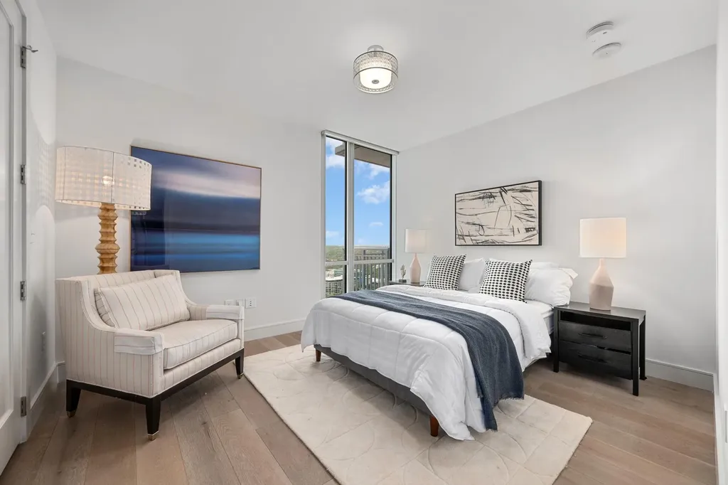 222 West Avenue Austin TX 78701
