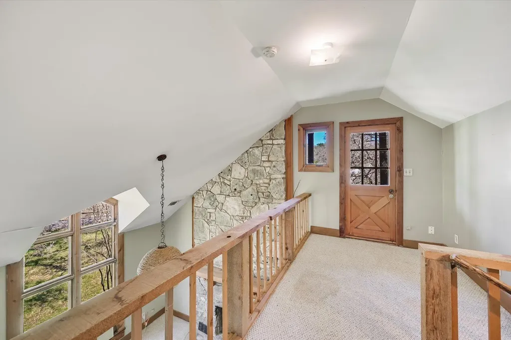 22419 Hazy Hollow Cove Spicewood TX 78669