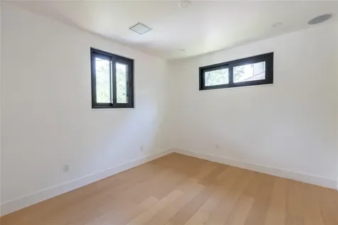 2945 Moss Street Austin TX 78722