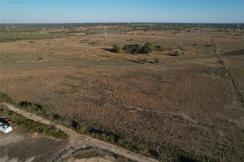 696 Williamson Road Lockhart TX 78644