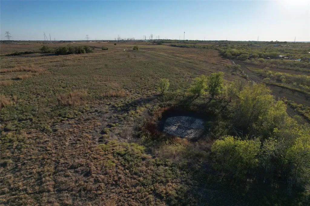 696 Williamson Road Lockhart TX 78644