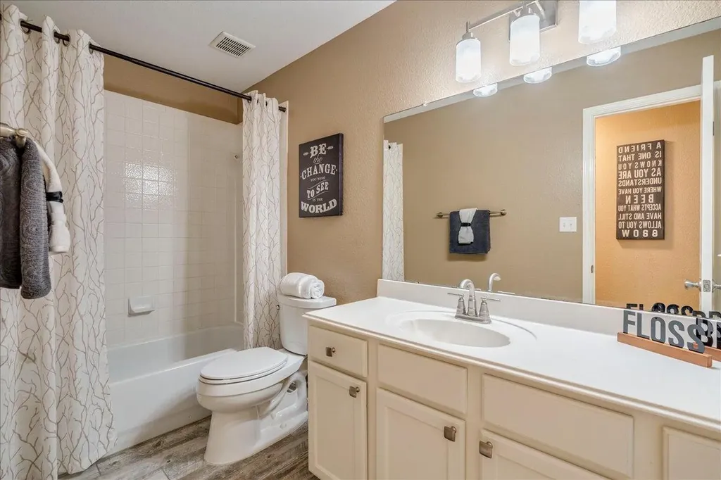 103 Nopal Lane Buda TX 78610