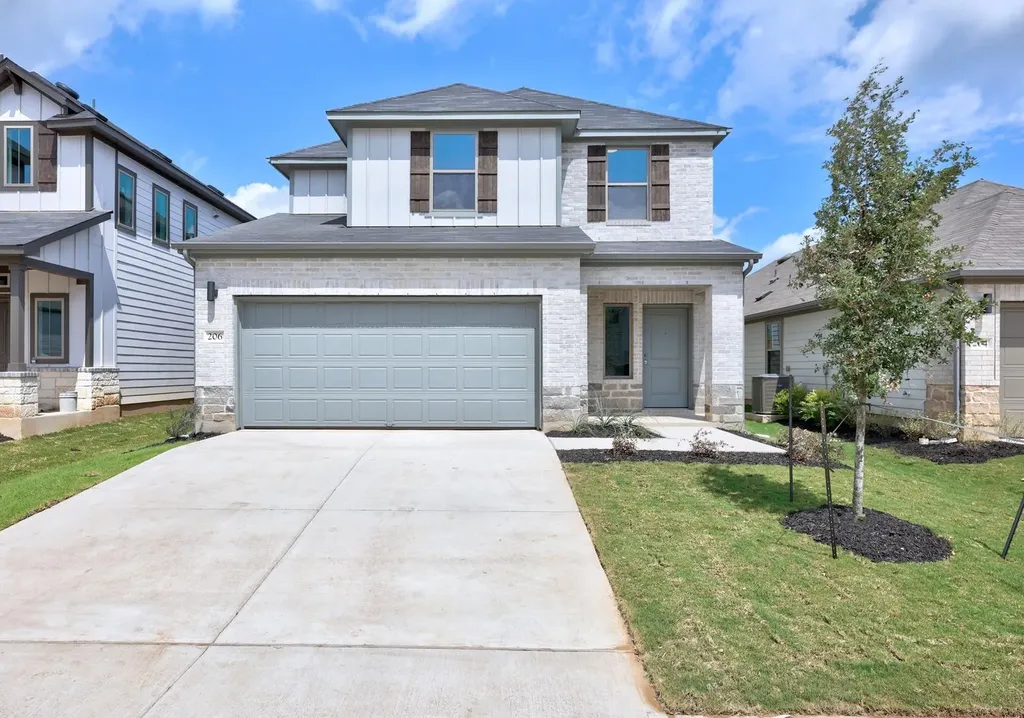 206 Hornet Street Elgin TX 78621