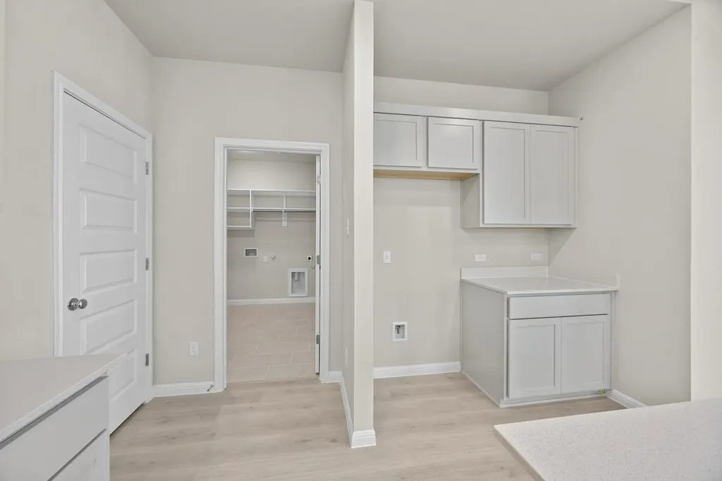 206 Hornet Street Elgin TX 78621