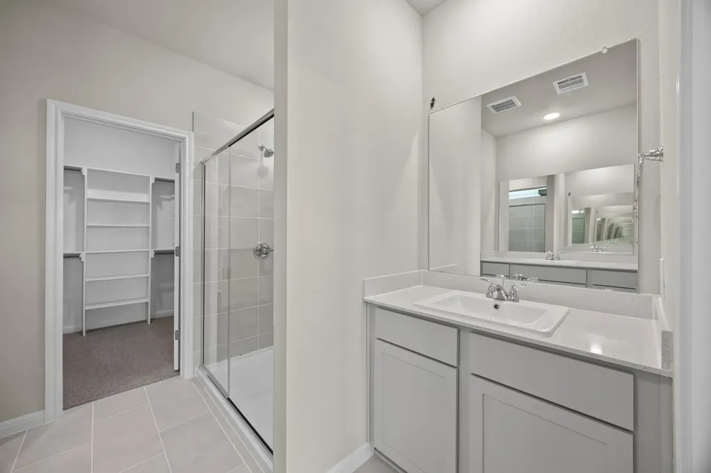 206 Hornet Street Elgin TX 78621