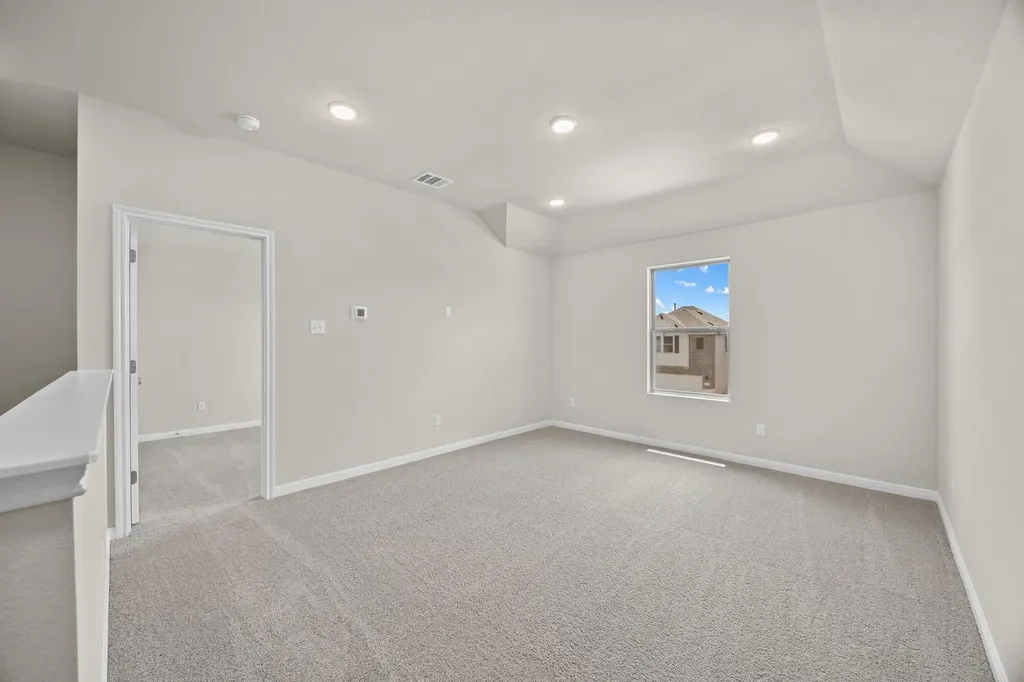 206 Hornet Street Elgin TX 78621