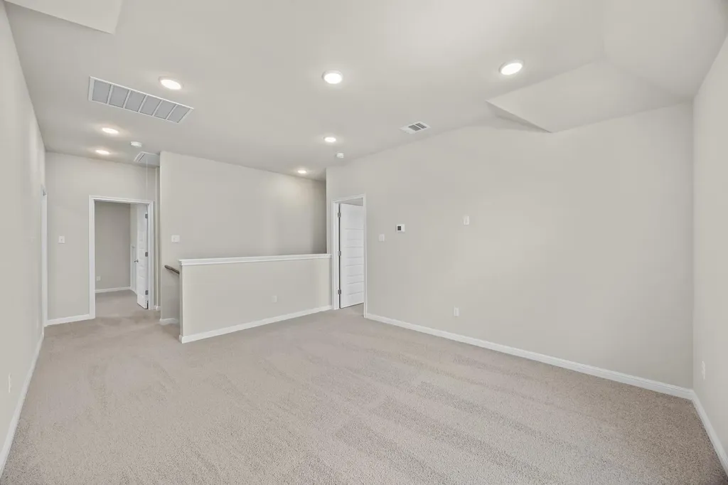 206 Hornet Street Elgin TX 78621
