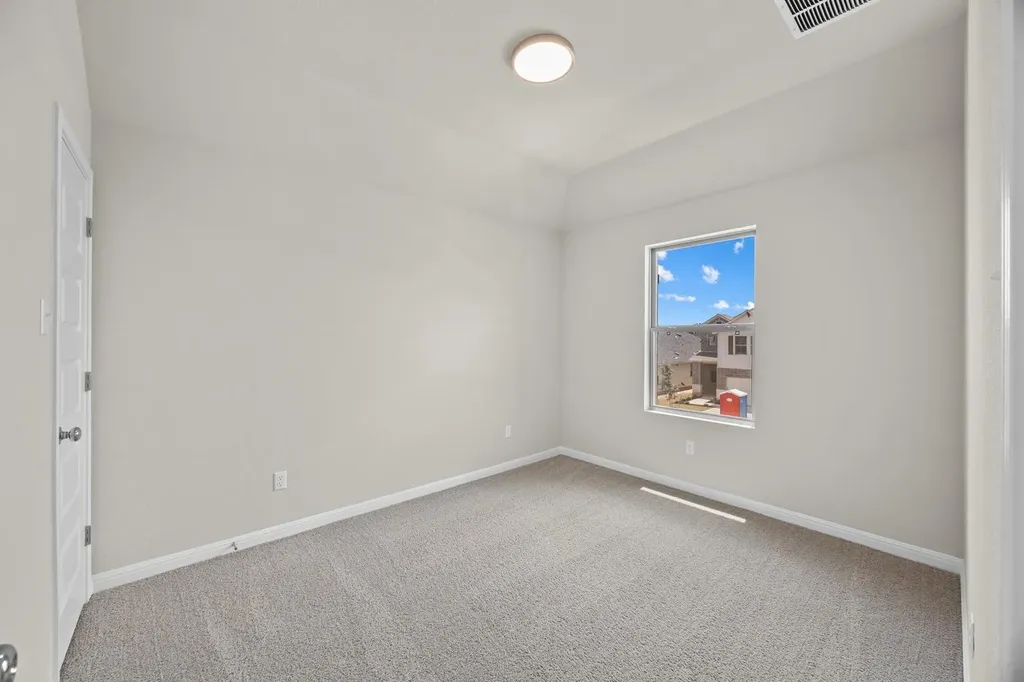 206 Hornet Street Elgin TX 78621