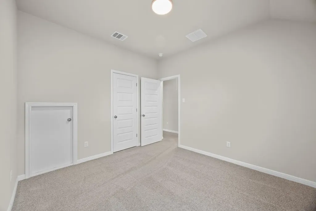 206 Hornet Street Elgin TX 78621