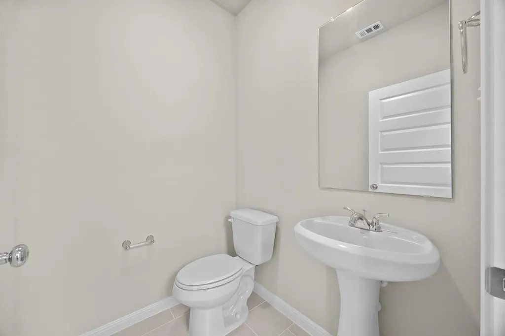 206 Hornet Street Elgin TX 78621