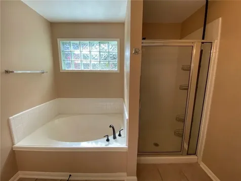 4 Muirfield Greens Cove Lakeway TX 78738