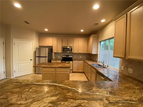 4 Muirfield Greens Cove Lakeway TX 78738
