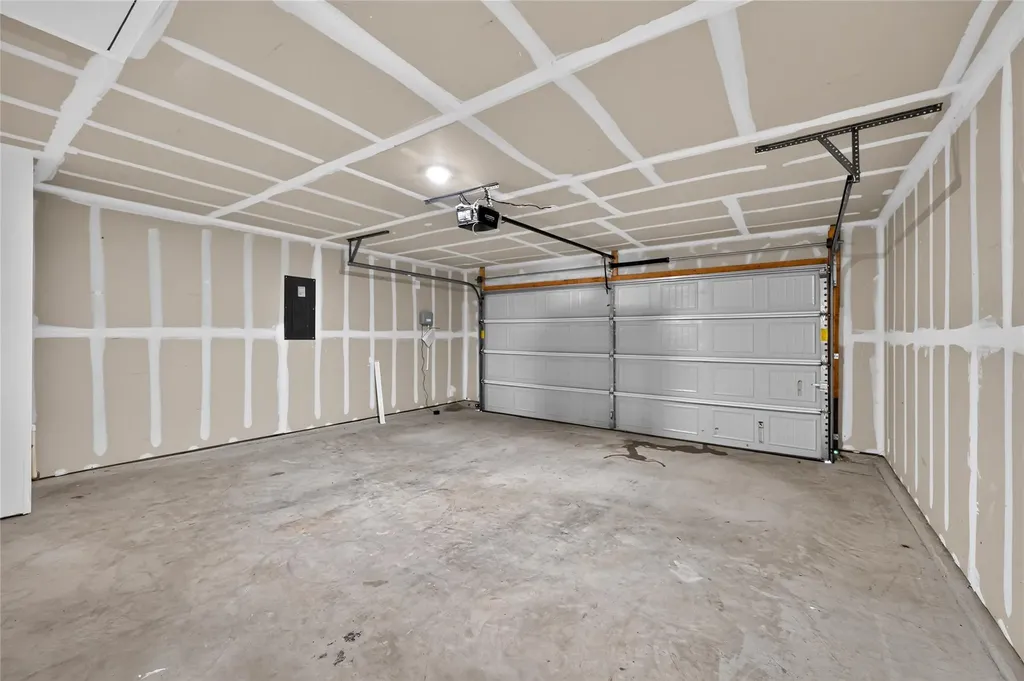 326 N Richland Drive Lockhart TX 78644