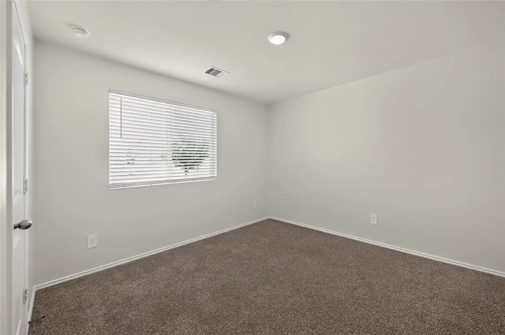 326 N Richland Drive Lockhart TX 78644