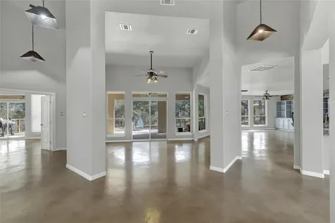 150 Hidden Hollow New Braunfels TX 78132