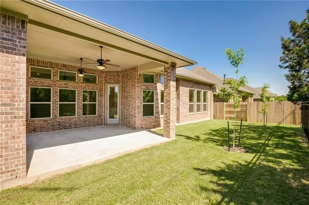 103 Cr 180 Leander TX 78641
