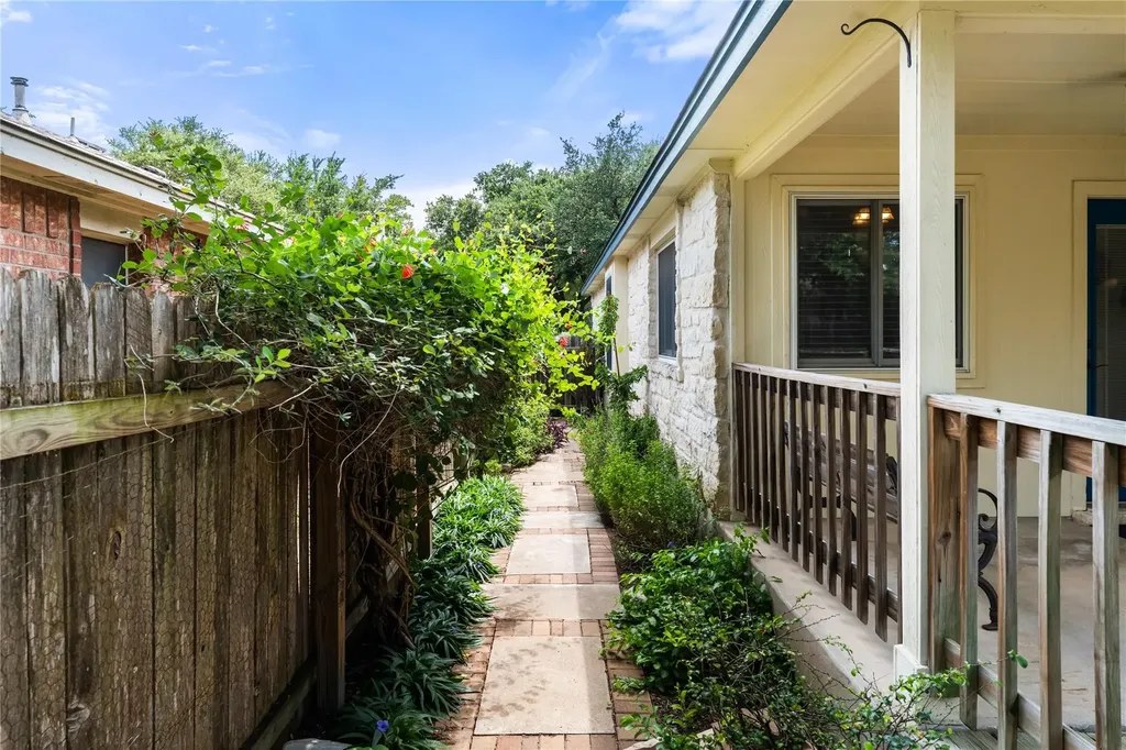 3555 Rock Shelf Lane Round Rock TX 78681