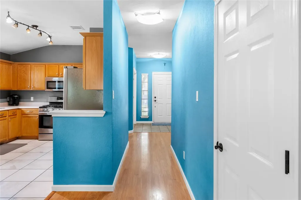 3555 Rock Shelf Lane Round Rock TX 78681
