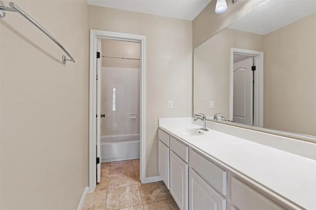 725 Botany Bay Circle Pflugerville TX 78660