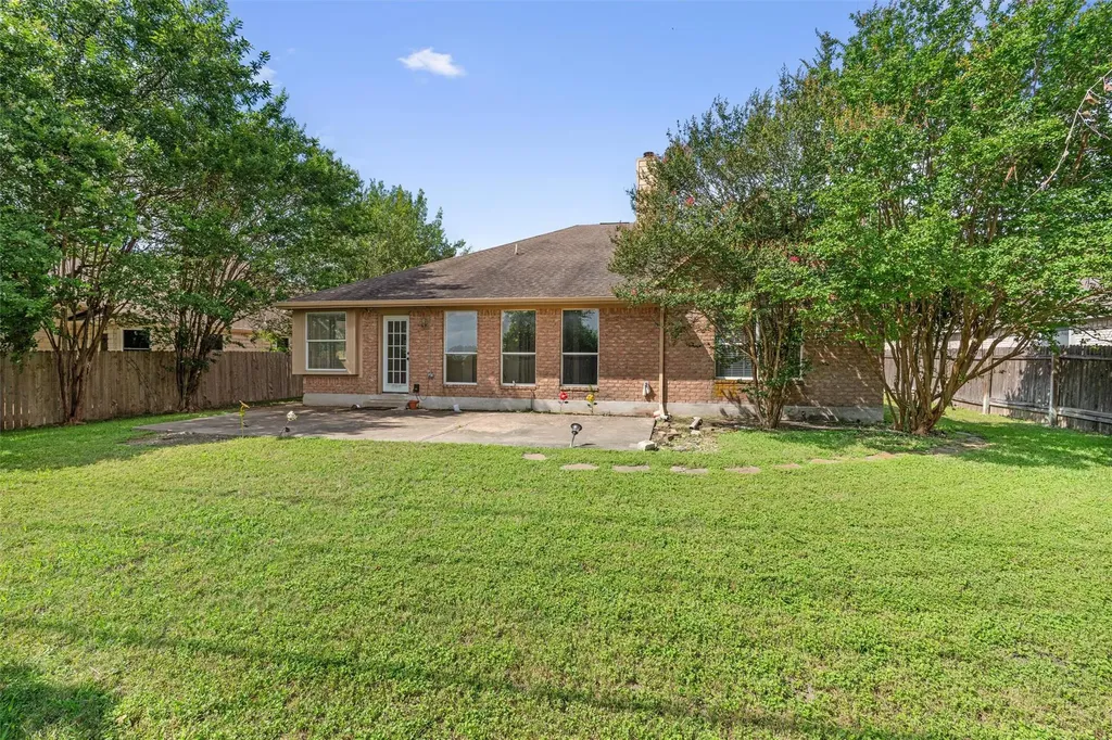 725 Botany Bay Circle Pflugerville TX 78660