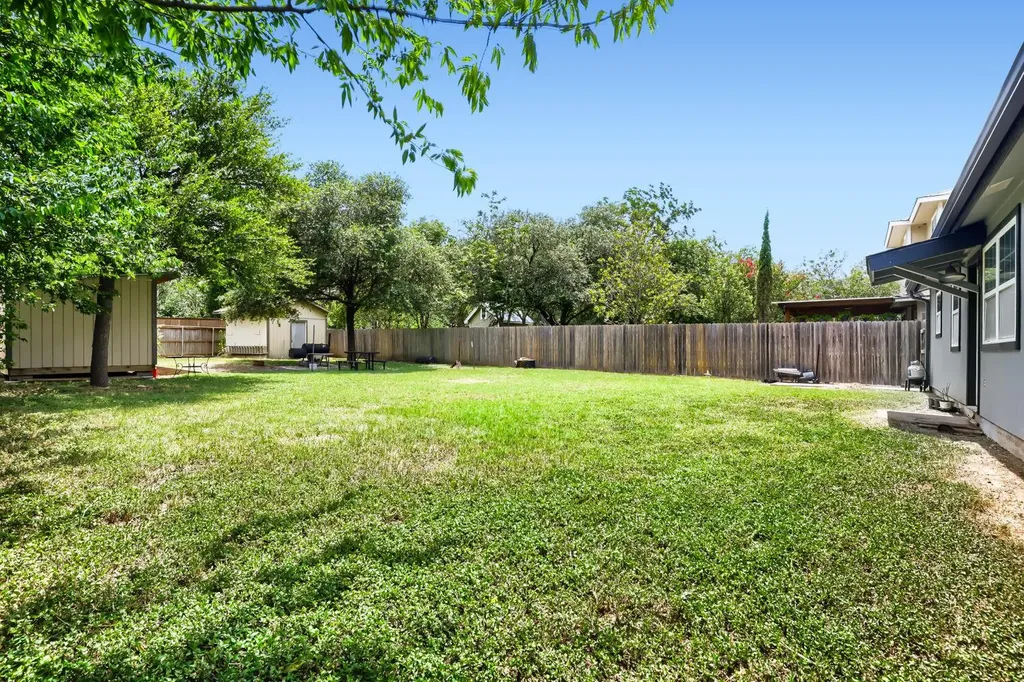 4801 Saguaro Road Austin TX 78744