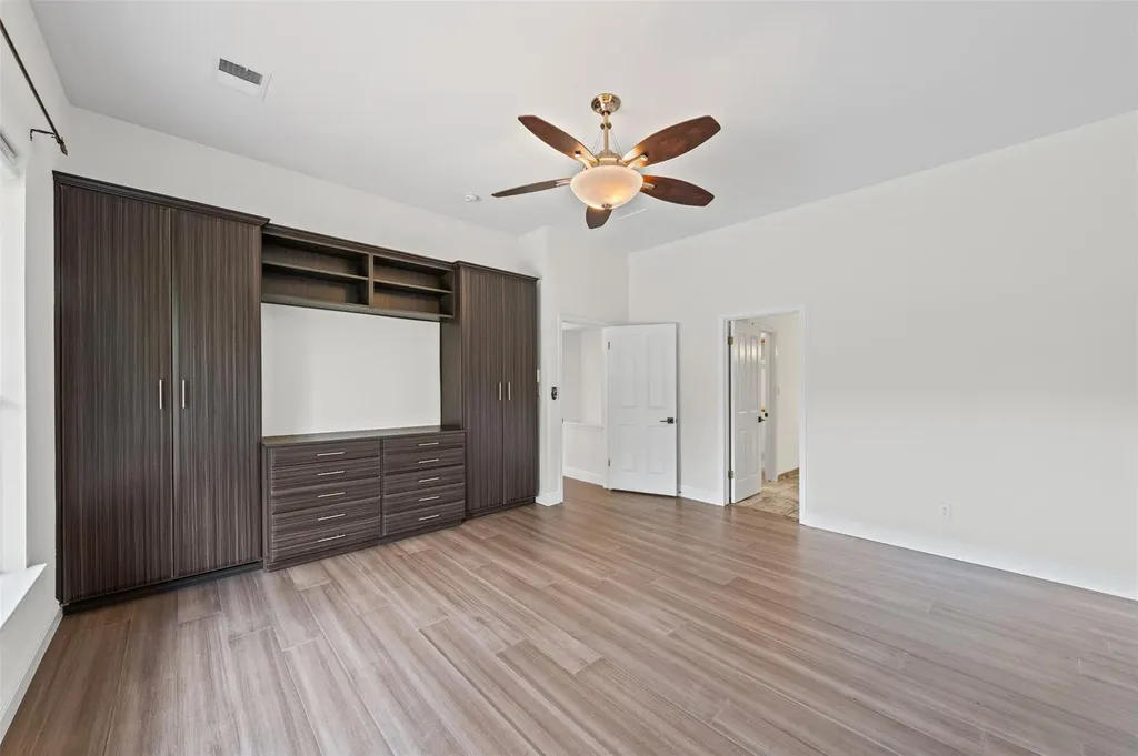 8820 Colberg Drive Austin TX 78749