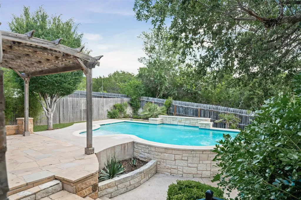8820 Colberg Drive Austin TX 78749